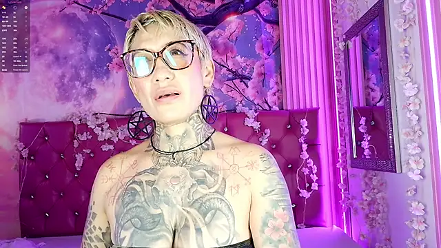 Everlyn sexx online show from 05.13.26
