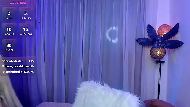 DanniHotBoy02 online show from 05.09.26