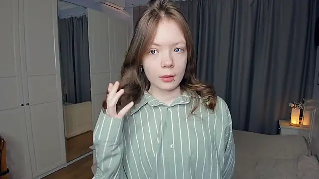 LavenderMitten online show from 03.13.26