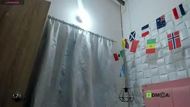  Victoria milf  online show from 06.30.26