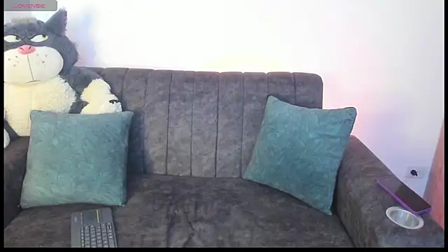 velmoon online show from 05.12.26