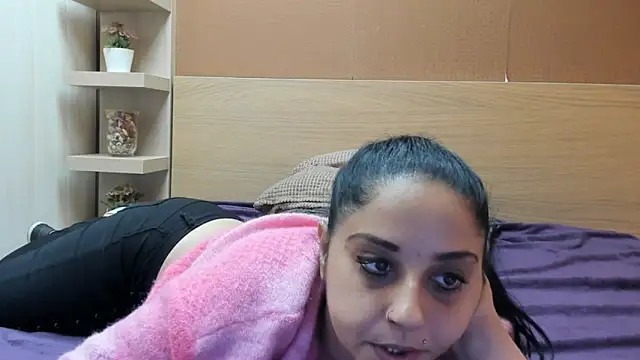 PinkyTwerkyX online show from 10.21.25