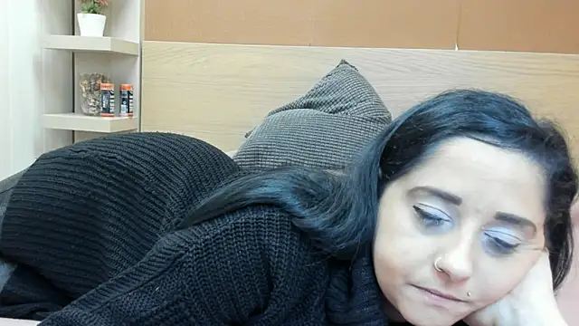 Snapshot of PinkyTwerkyX chatting on 12.18.25 PinkyTwerkyX online show from 12.18.25