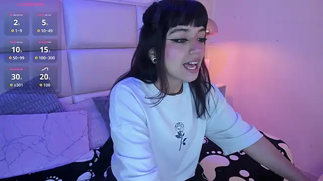 Snapshot of Xara_u chatting on 03.19.26 Xara u online show from 03.19.26