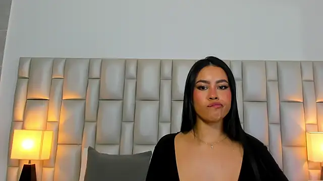 Snapshot of paola_katy_dicks chatting on 03.09.26 paola katy dicks online show from 03.09.26