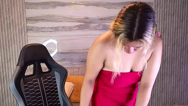 Sophie19   online show from 05.10.26