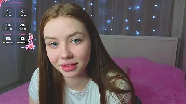 Snapshot of little_abbby chatting on 02.12.26 little abbby online show from 02.12.26