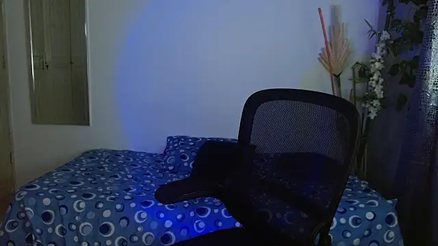 Snapshot of eithan_jonnes chatting on 03.17.26 eithan jonnes online show from 03.17.26