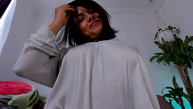 sara-jules online show from 05.07.26