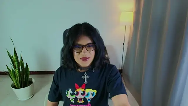 Snapshot of succubus_Vitta chatting on 03.14.26 succubus Vitta online show from 03.14.26