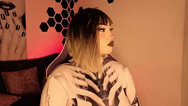 meowboo online show from 02.12.26