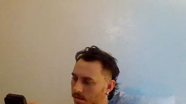 Snapshot of Tallhungandcloudy chatting on 03.06.26 Tallhungandcloudy online show from 03.06.26