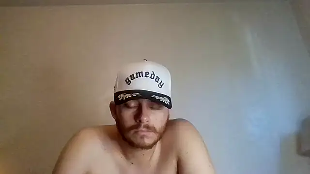 Snapshot of Tallhungandcloudy chatting on 03.25.26 Tallhungandcloudy online show from 03.25.26