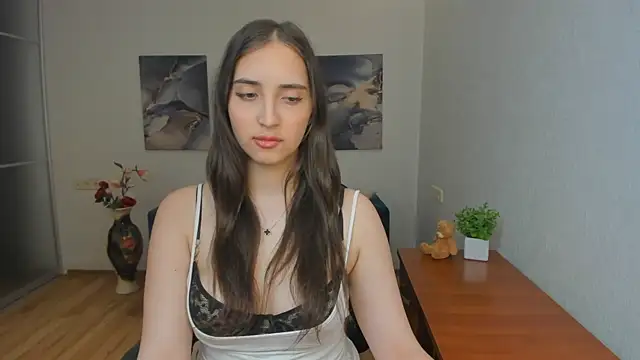 Effy Royse online show from 05.03.26
