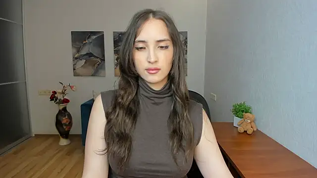 Effy Royse online show from 06.14.26