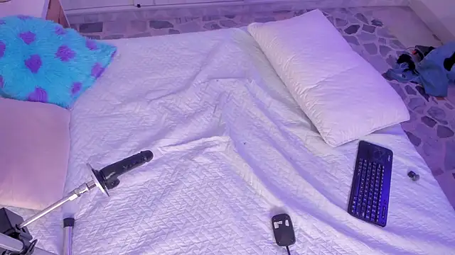 Bunny Blush1 online show from 03.27.26