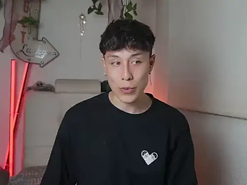 Snapshot of juaa_15 chatting on 02.16.26 juaa 15 online show from 02.16.26