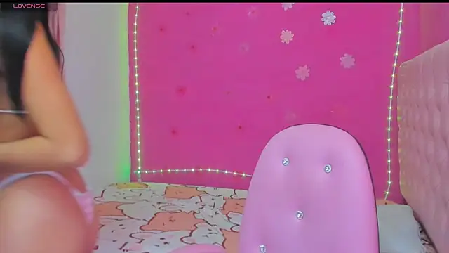 Snapshot of Anastasiavosse chatting on 02.25.26 Anastasiavosse online show from 02.25.26