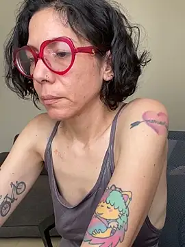 Snapshot of JeanneDuval8888 chatting on 05.14.26 JeanneDuval8888 online show from 05.14.26