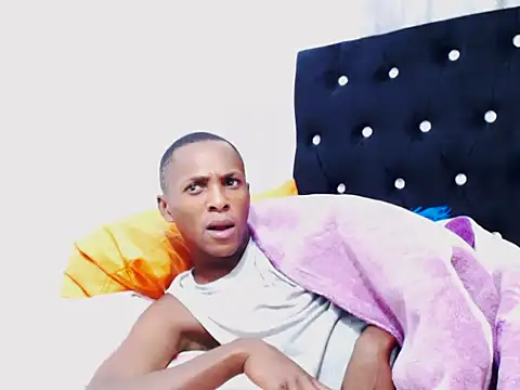 NtandoXx online show from 03.08.26