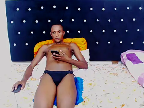 NtandoXx online show from 03.18.26