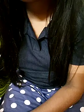 Snapshot of silk_segha chatting on 02.14.26 silk segha online show from 02.14.26