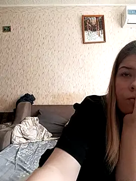 EvaTallor online show from 03.02.26