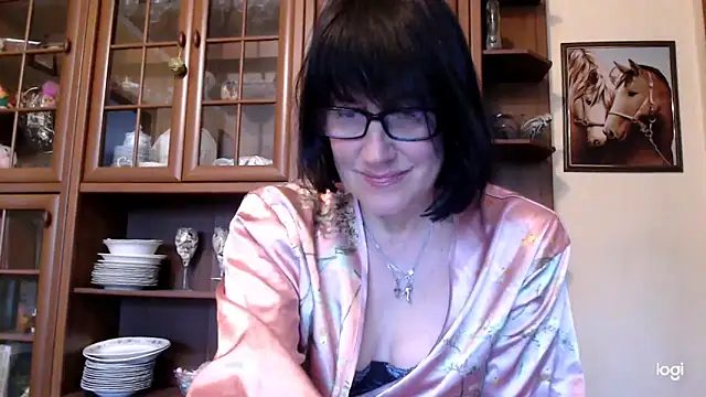 Snapshot of Vlastelina chatting on 04.28.26 Vlastelina online show from 04.28.26