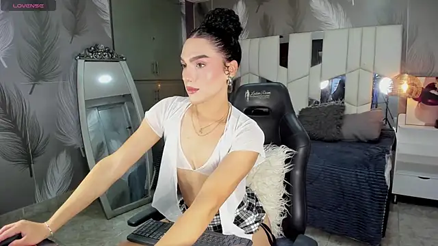 Veronica hottie online show from 04.28.26