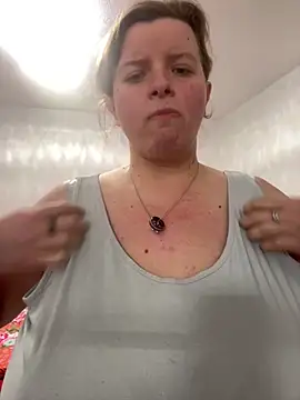 Laura-Loveyou online show from 03.07.26