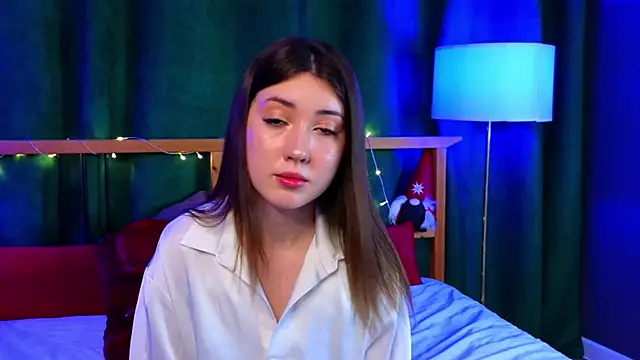 Snapshot of AliceZimmer chatting on 02.12.26 AliceZimmer online show from 02.12.26