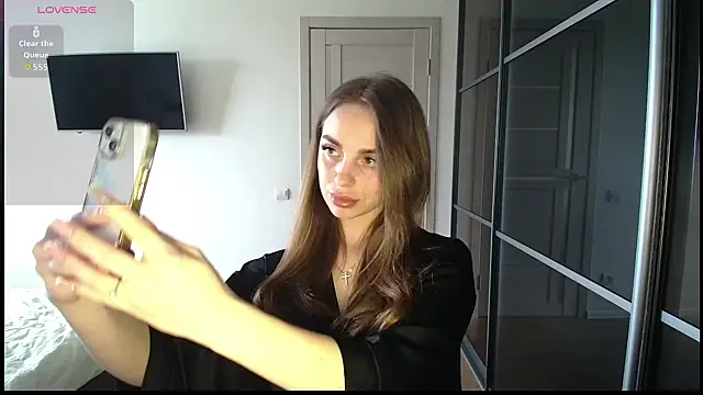  julia wonderful  online show from 03.06.26