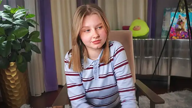 Snapshot of MaryDanielss chatting on 02.12.26 MaryDanielss online show from 02.12.26