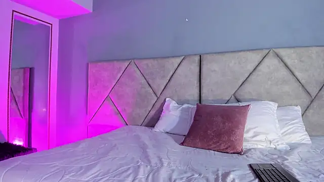 Snapshot of KaattyDoll chatting on 03.05.26 KaattyDoll online show from 03.05.26