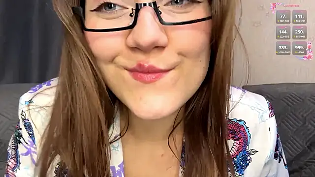 Snapshot of BunnyFleur chatting on 03.19.26 BunnyFleur online show from 03.19.26