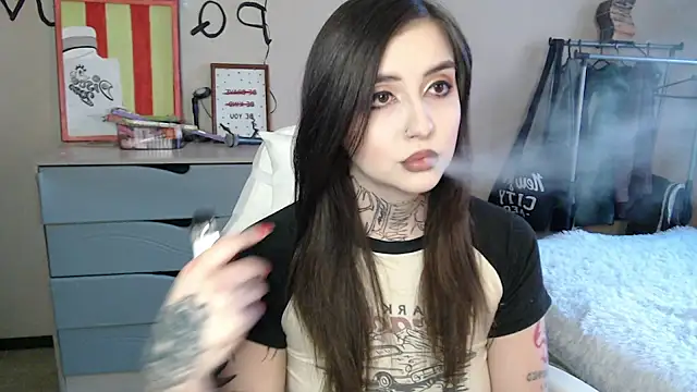 Rin Tozier online show from 04.24.26