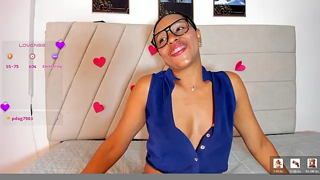 samaraa smith1 online show from 02.24.26