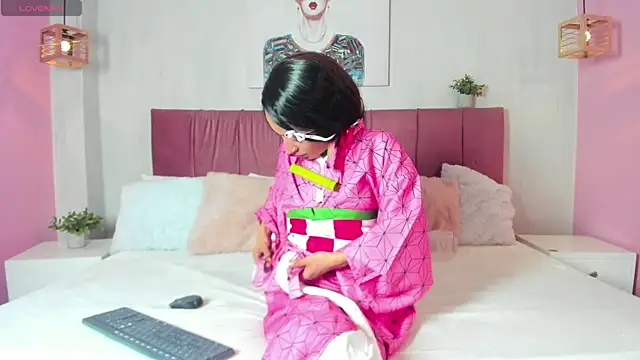 emma wilder  online show from 02.19.26