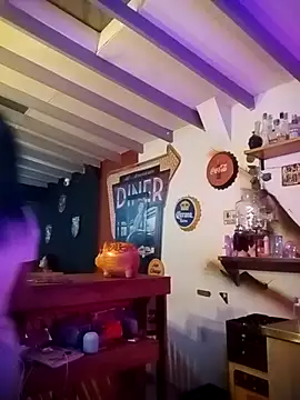 Snapshot of Kitty_House2 chatting on 02.13.26 Kitty House2 online show from 02.13.26