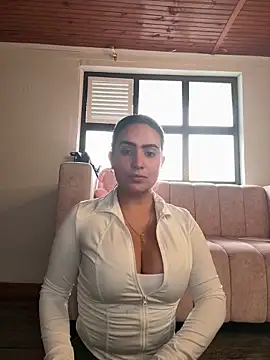 Miilana  online show from 03.17.26