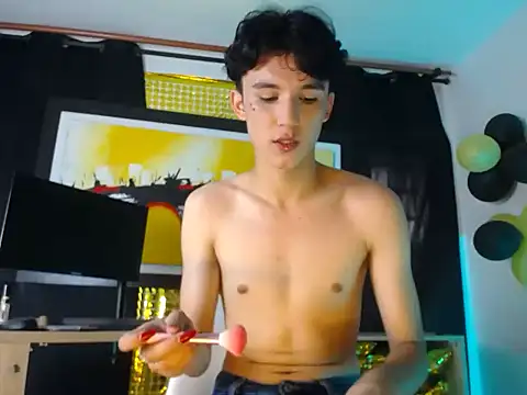 Snapshot of jullian_ricci chatting on 03.09.26 jullian ricci online show from 03.09.26