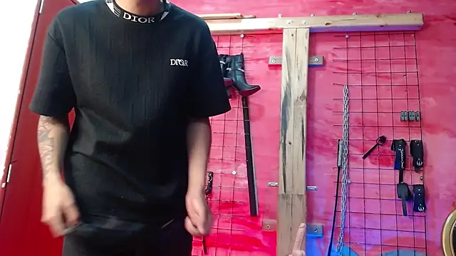 Zoe Ferrer7 online show from 04.23.26