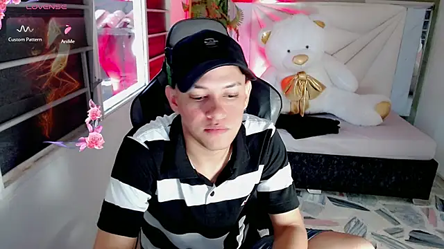 Top and bottom online show from 04.21.26