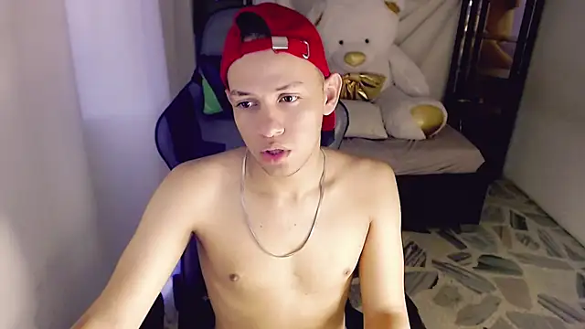 Top and bottom online show from 04.30.26