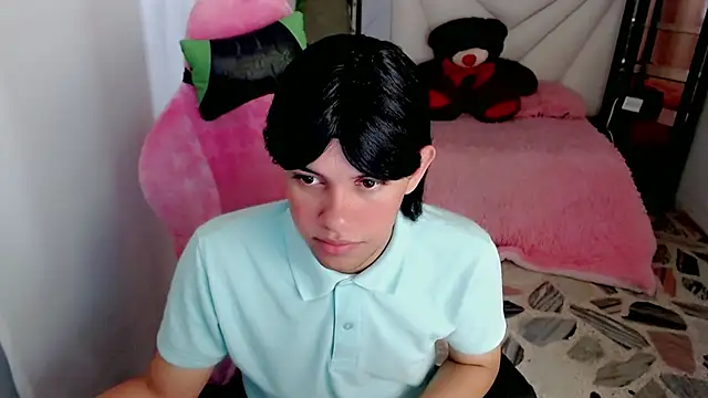 Top and bottom online show from 05.08.26