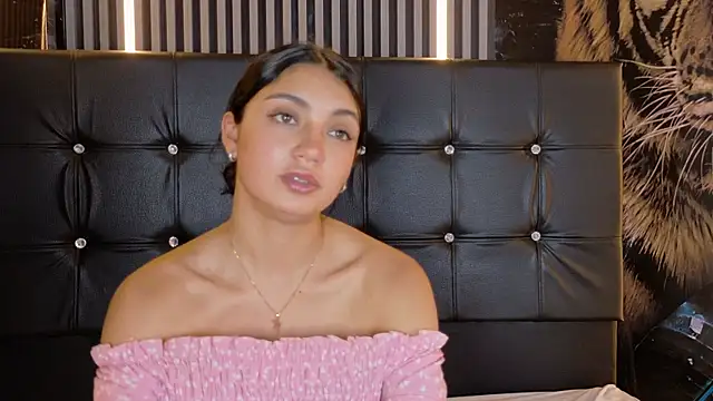  ArianaToroo online show from 03.02.26