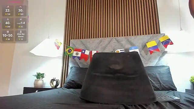 Kendra-Rousee online show from 07.12.26