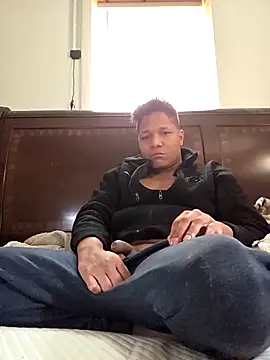 Snapshot of GabrielElduro chatting on 02.18.26 GabrielElduro online show from 02.18.26