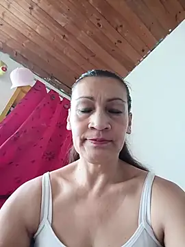 Layla Zaid online show from 03.26.26