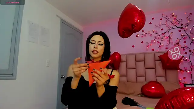 emma cg online show from 02.13.26